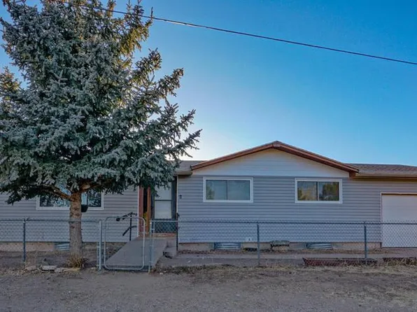 925 Russell Ave, Walsenburg, CO 81089