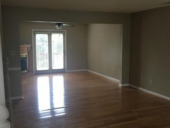 2nd image of 213 Radford Dr #0