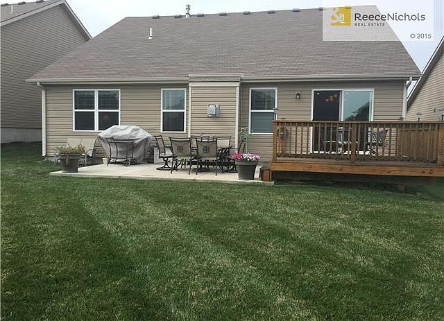 2nd image of 9825 N Stark Ave