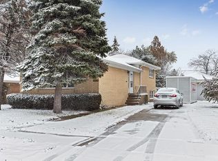 16955 Parkside Ave, South Holland, IL 60473