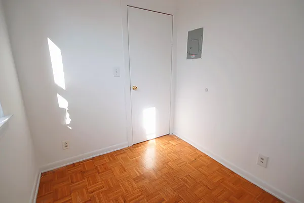 Rented by Compass | media 6