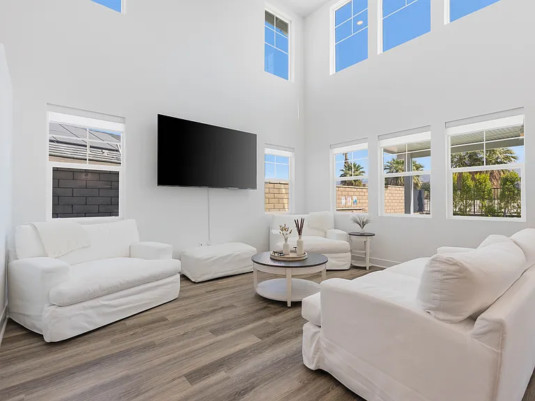 84450 Malora Ct — Photo 14
