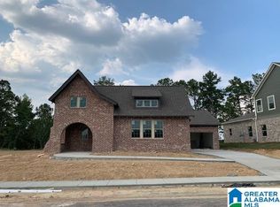 995 Crestview Dr, Helena, AL 35080