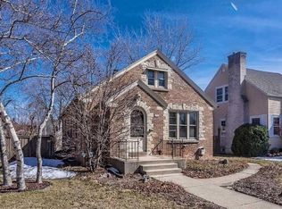 2330 S 57th St, West Allis, WI 53219