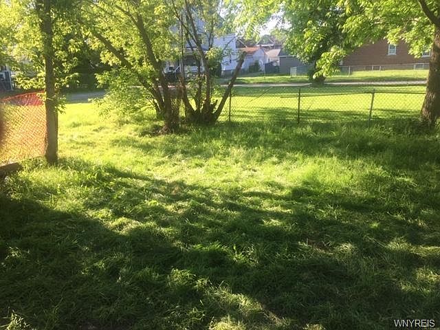 2nd image of 1014 13th St
