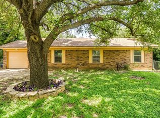 606 Arch St, Crowley, TX 76036