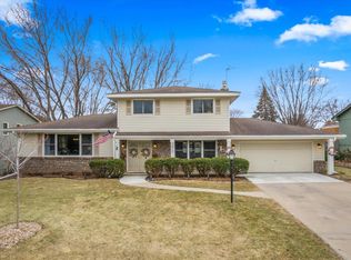 7217 Braemar Ln, Woodbury, MN 55125