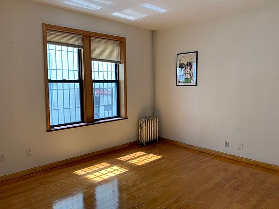 5th image of 1016 62nd St #1F