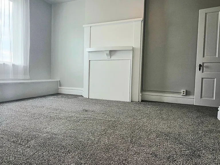 450 Bailey Ave — Photo 17