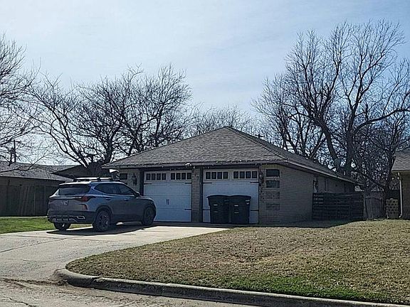 4th image of 817 Eagle Dr