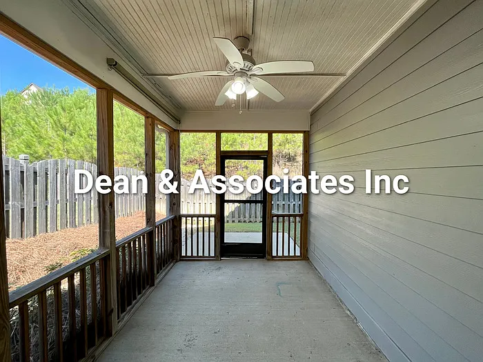 472 Lake Chelsea Way — Photo 18