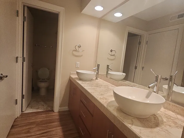 6600 SE Division St #309 — Photo 11