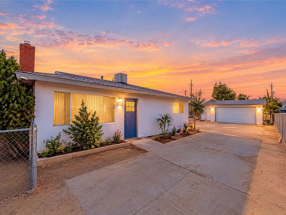 1st image of 2630 E Devlin Avenue