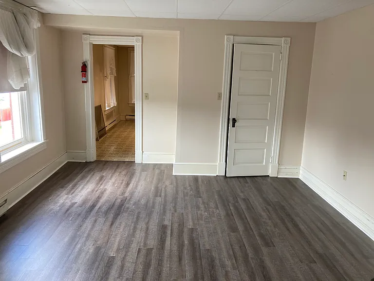 100 E State St #3 — Photo 3