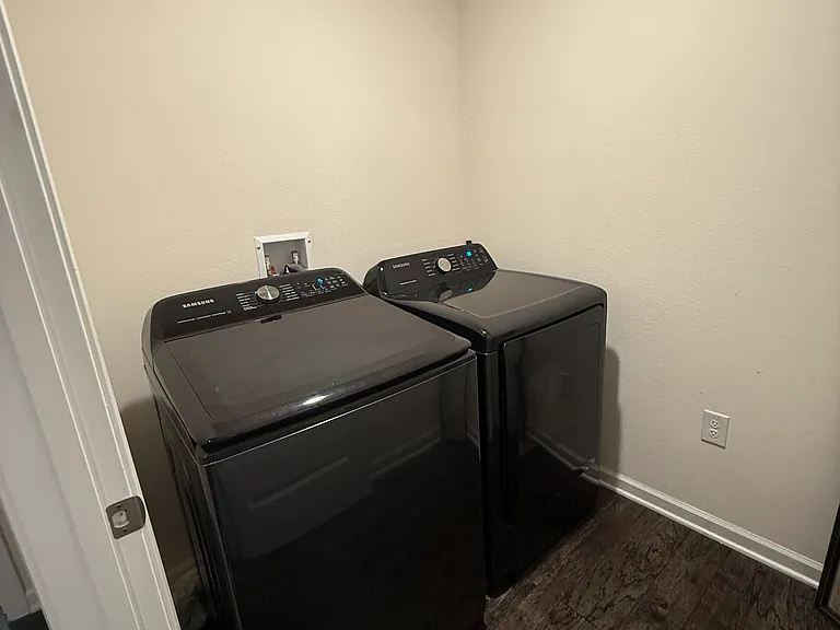 667 Grand Reserve Dr — Photo 18