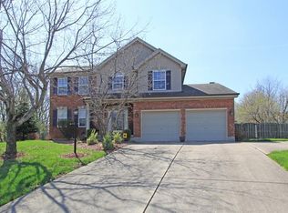 11422 Oxfordshire Ln, Cincinnati, OH 45240