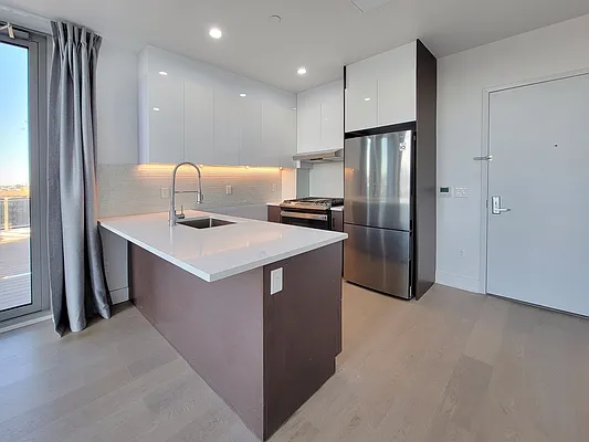 Rented by Modern Spaces | media 3