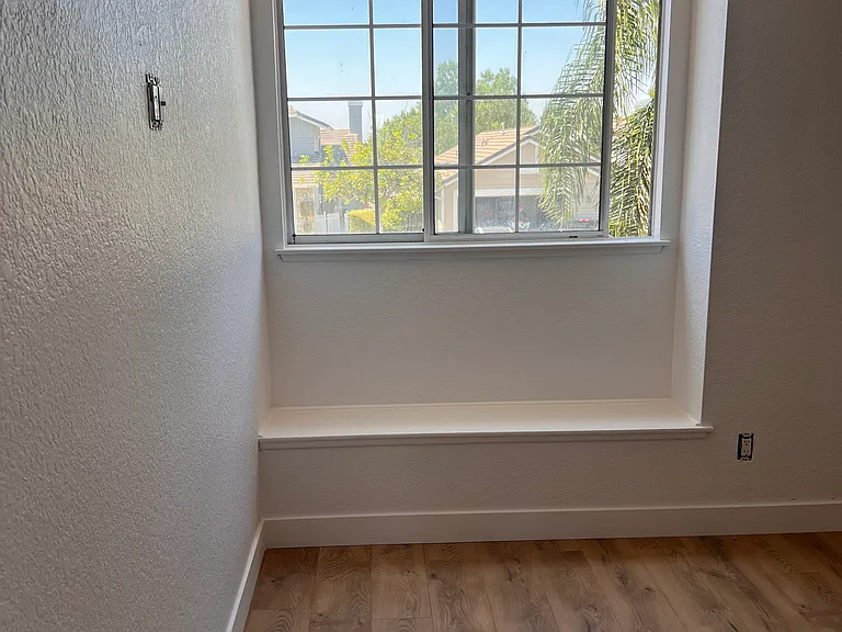 20843 E Cliffside Ln — Photo 5