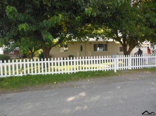 1743 Palm Ave, Corning, CA 96021