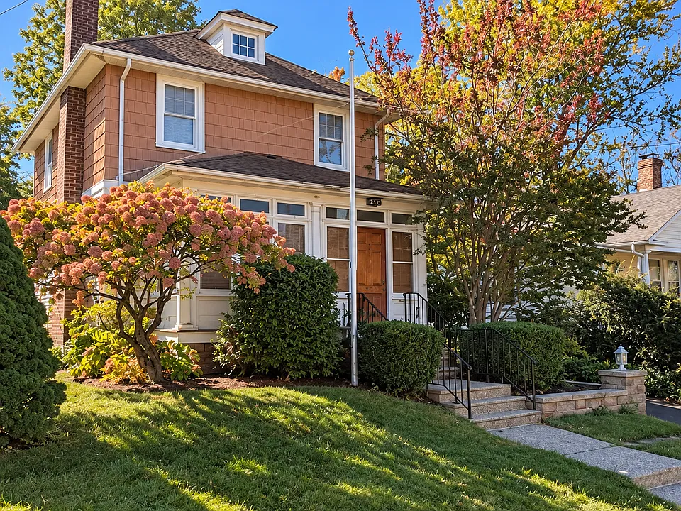 Parkview Ave