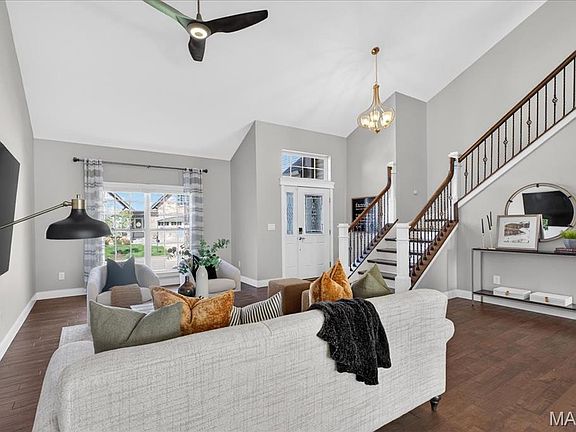 2nd image of 537 Sgt Pepper Dr