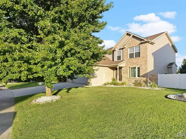 752 Bassett St, O'Fallon, IL 62269
