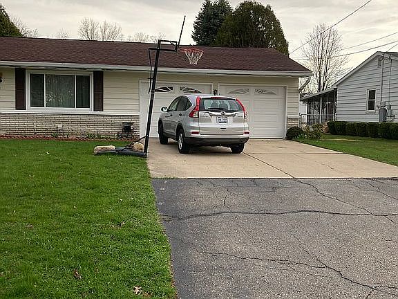 4th image of 168 Birch Ln