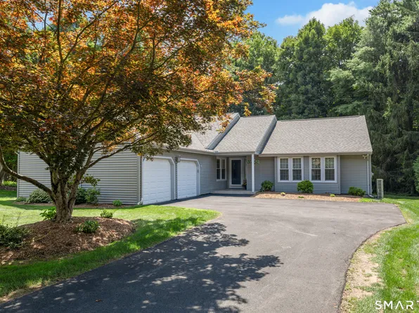 3 Racebrook Court, Cheshire, CT 06410