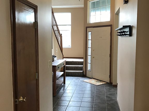 Two story foyer