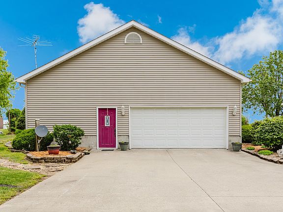 4th image of 15136 Eastland Rd