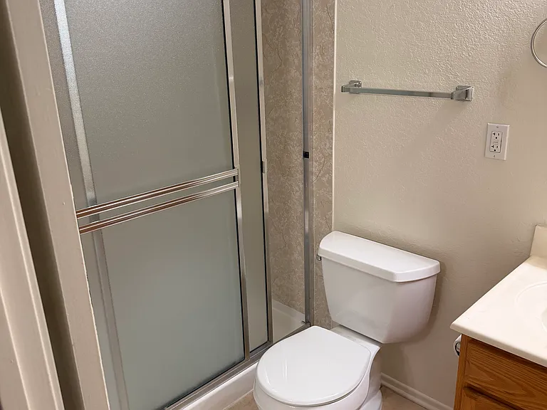 551 S Silktree Cir — Photo 10