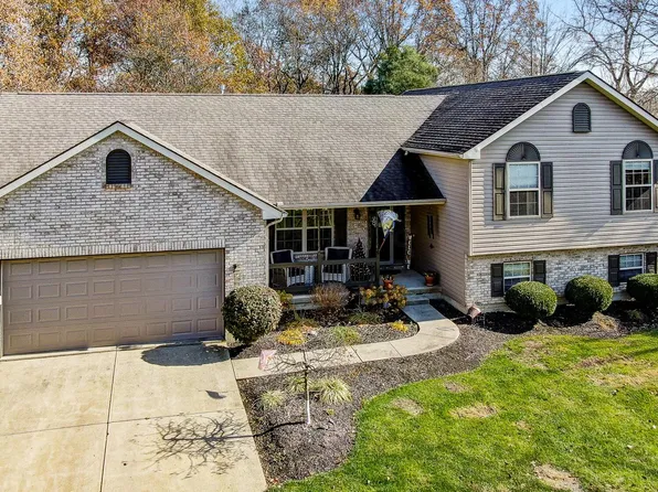 9322 Old Springfield Rd, South Charleston, OH 45368