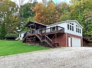 6243 State Route 5, Ravenna, OH 44266