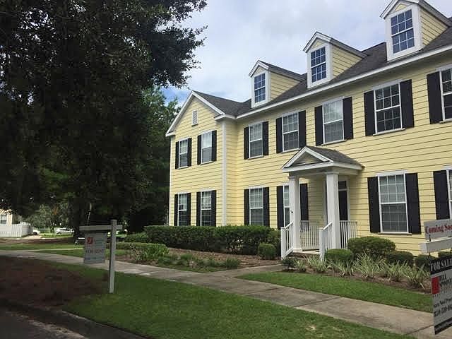 1st image of 4242 Avon Park Cir