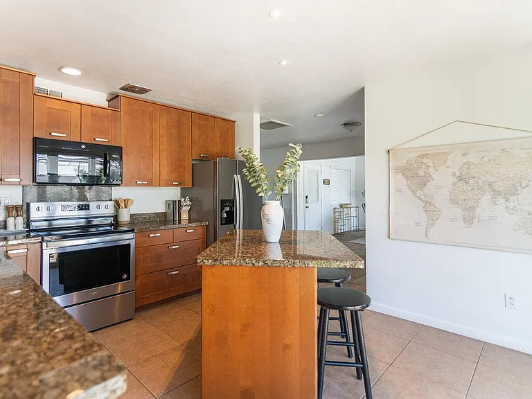 7435 E Granada Rd — Photo 12