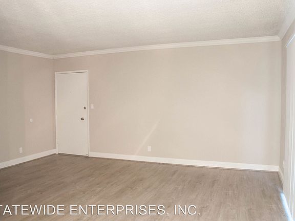 3rd image of 21804 Roscoe Blvd APT 28