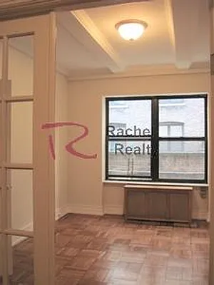 Rented by Rachel Realty | media 2