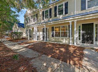 1015 Island View Ct, Charleston, SC 29492