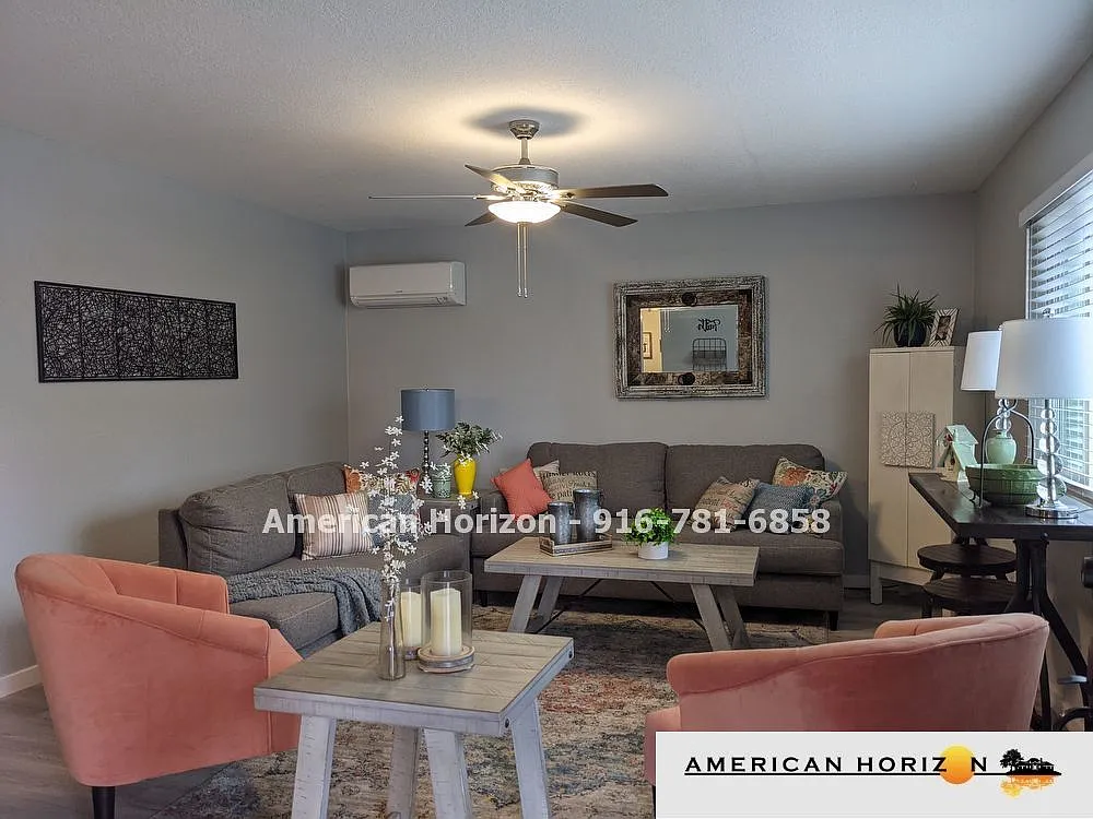 2 bed, 800 sqft, $1,695 — Photo 2