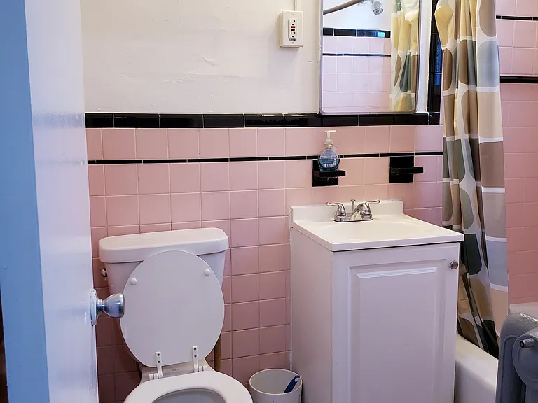1364 Kaighn Ave — Photo 6