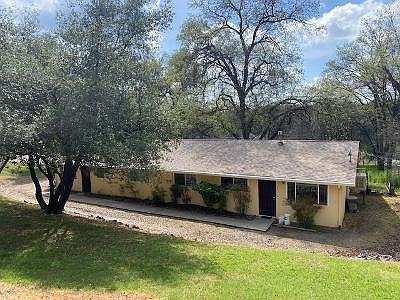 1st image of 19220 Beauchamp Dr
