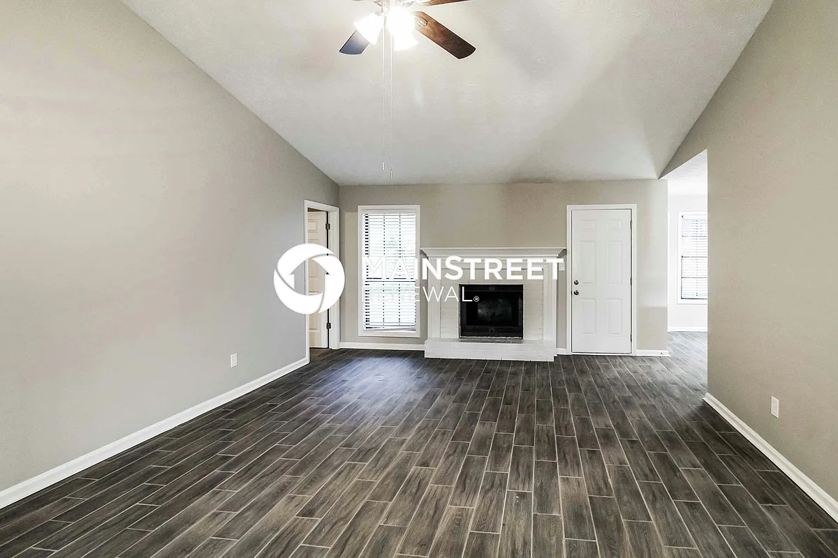 Living Room - 609 Seaboard Dr