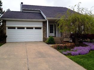 6244 Airy Ct, West Chester, OH 45069