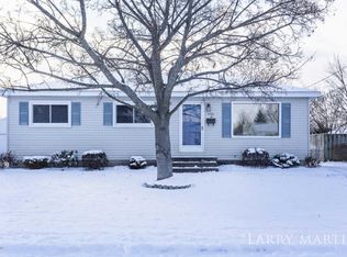 1548 Floyd St SW, Wyoming, MI 49509