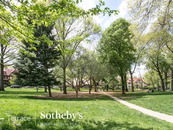 150 Burns Street image 26 of 29