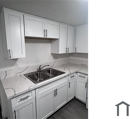 3rd image of 4955 Judson Ave APT 3