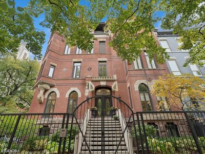 839 N Dearborn St APT B, Chicago, IL, 60610