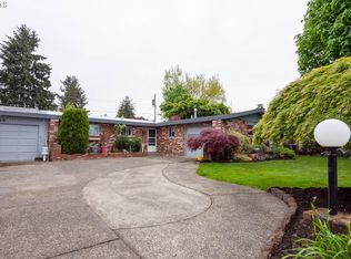239 Heritage Ave, Eugene, OR 97404