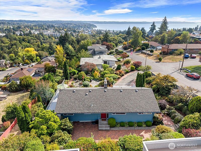 2nd image of 20934 7th Avenue S