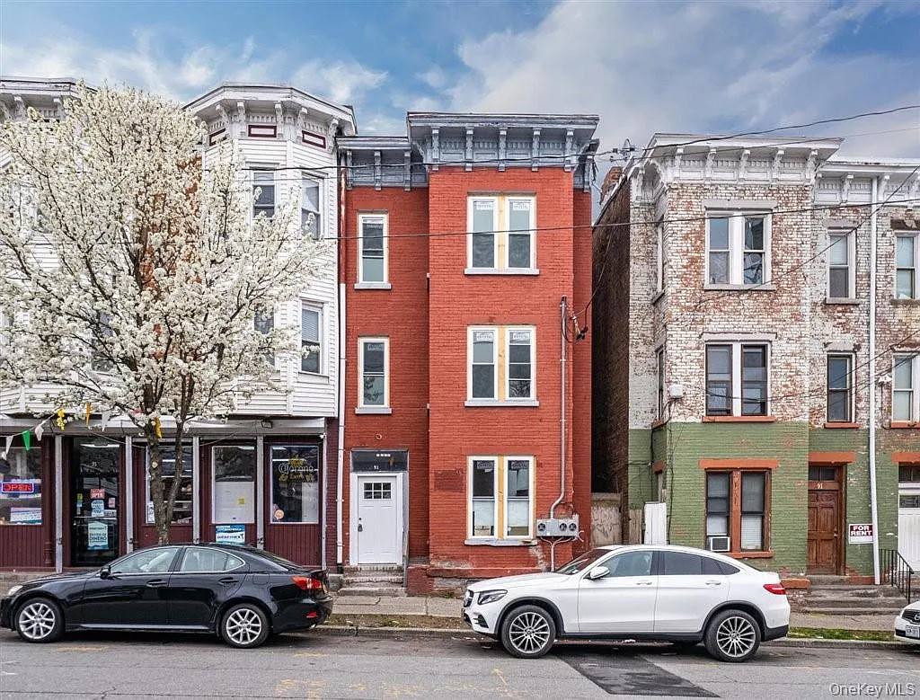 1 bed, 1.0 bath, 2385 sqft, $1,650 — Photo 1